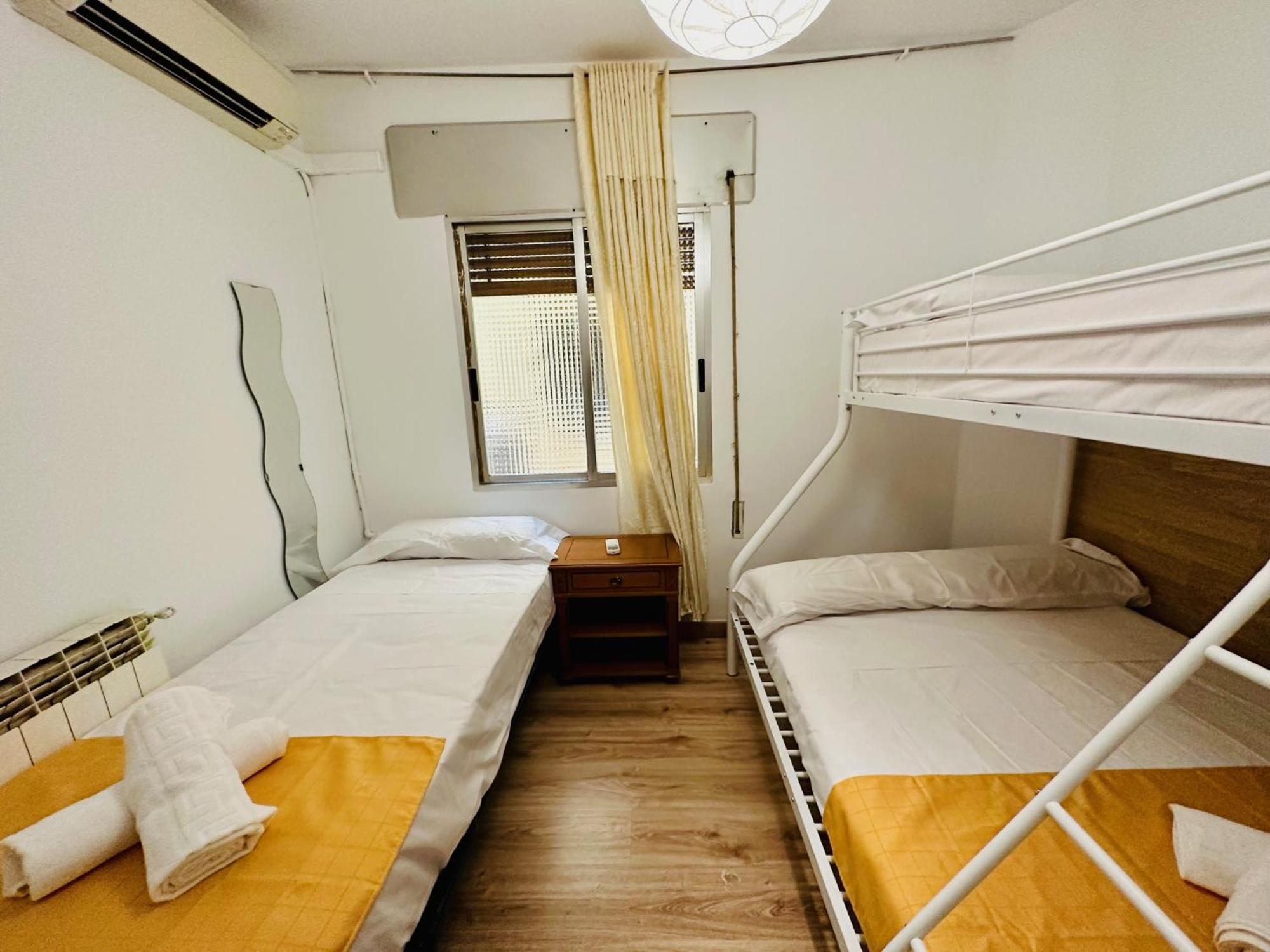 Punta Me Rooms In Madrid Downtown Εξωτερικό φωτογραφία