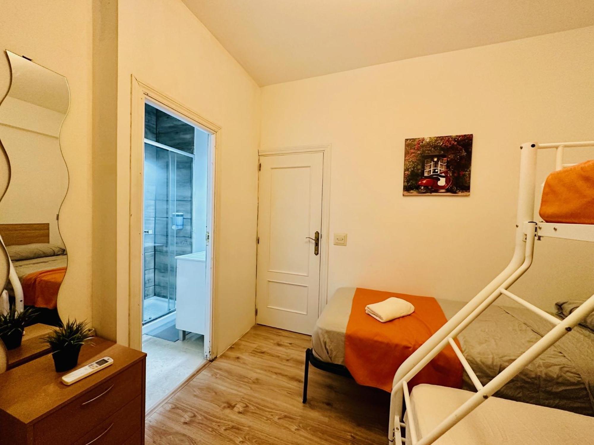 Punta Me Rooms In Madrid Downtown Εξωτερικό φωτογραφία