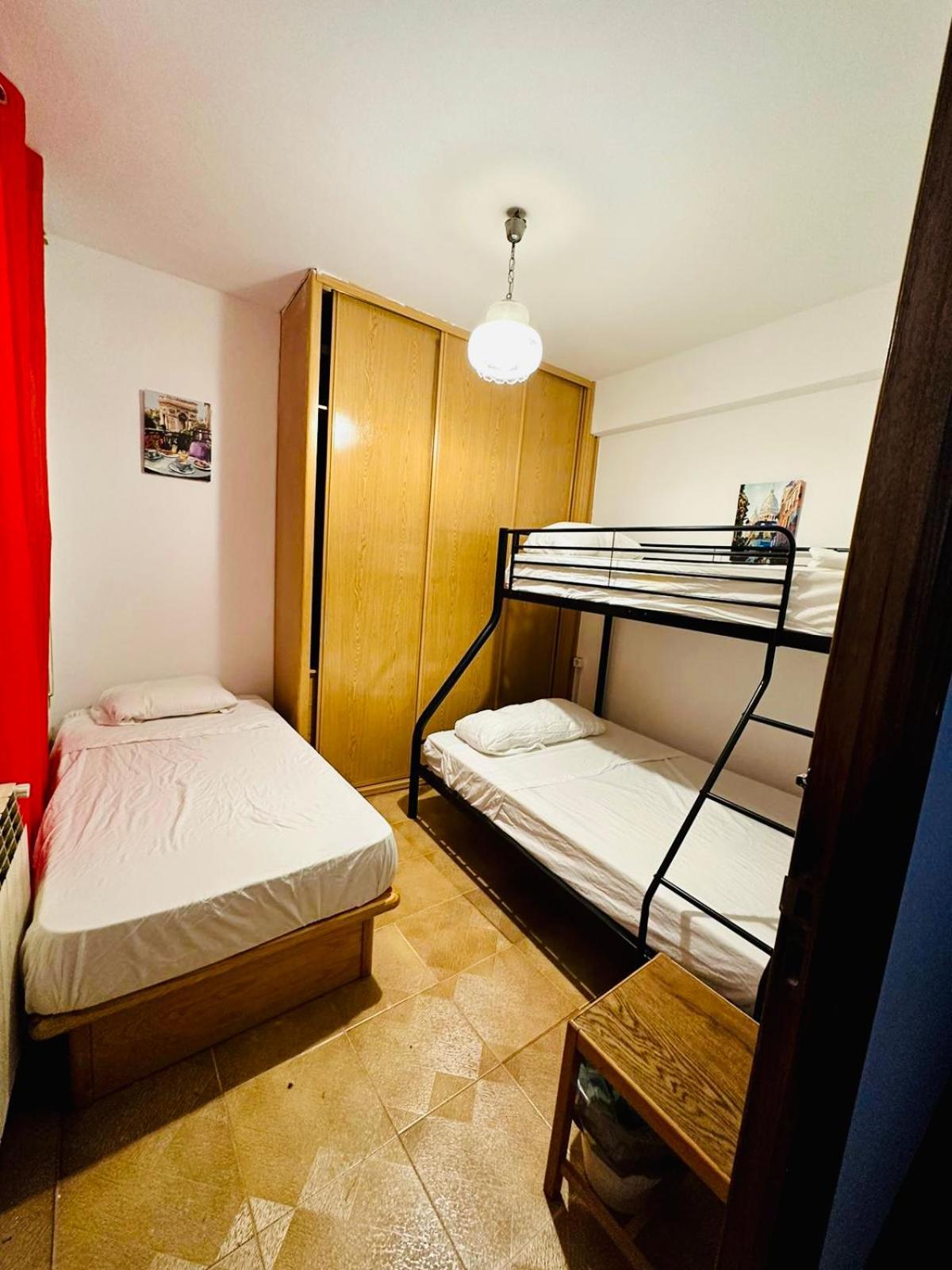 Punta Me Rooms In Madrid Downtown Εξωτερικό φωτογραφία