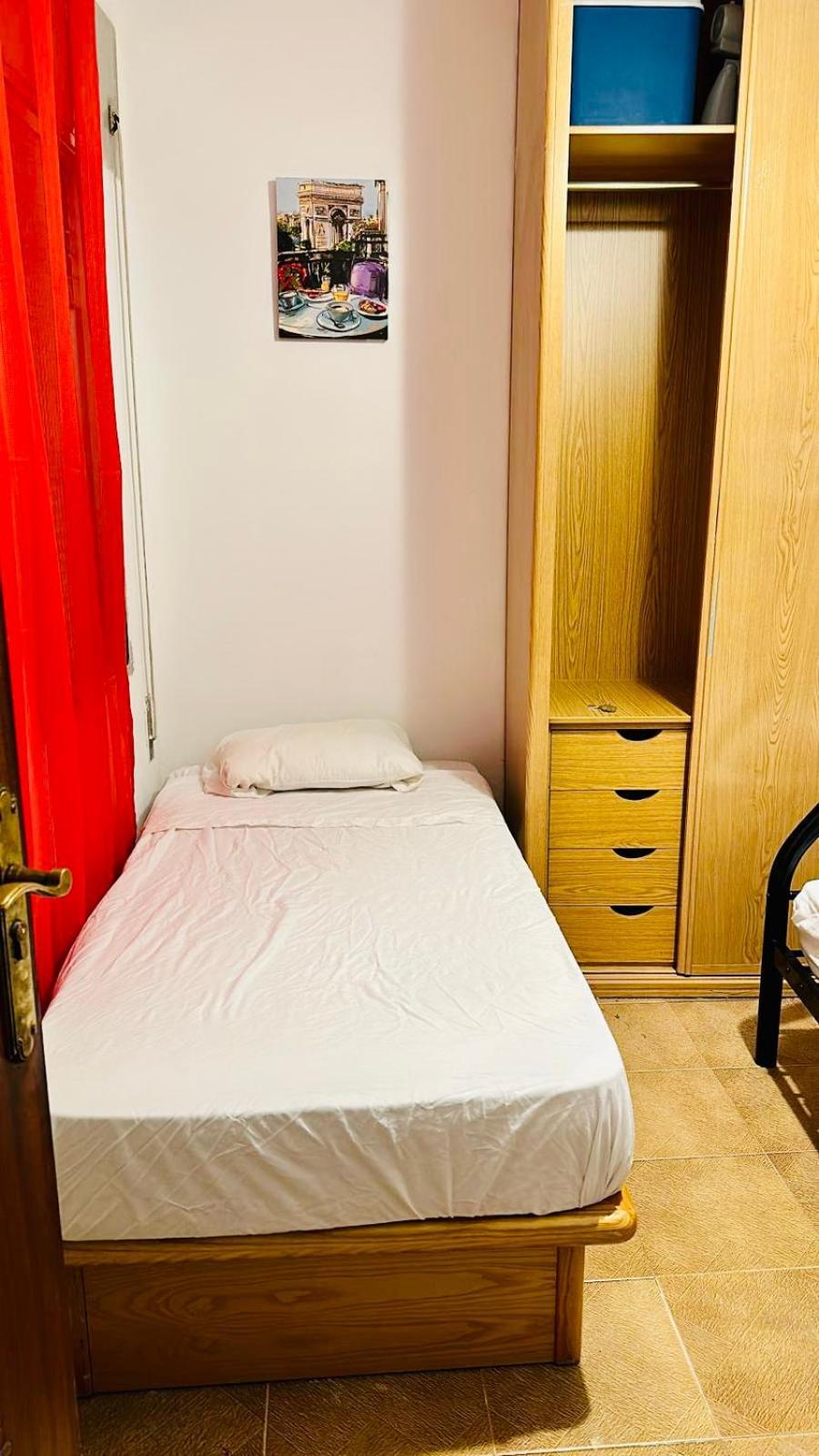 Punta Me Rooms In Madrid Downtown Εξωτερικό φωτογραφία